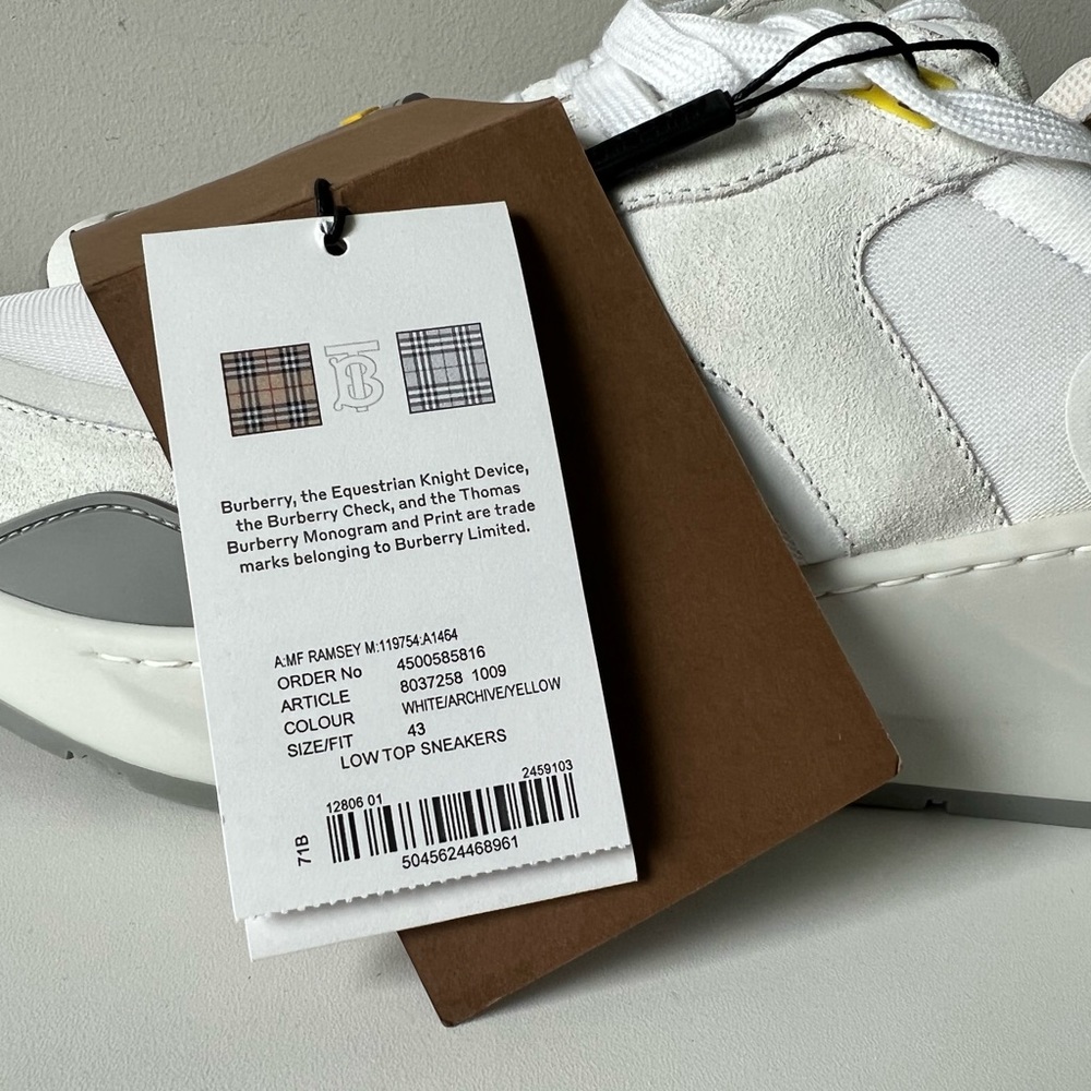 Burberry Suede, Vintage Check and Leather Man’s Sneakers - Picture 15 of 16